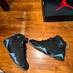 Retro 7 unc